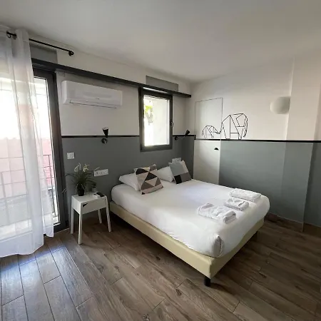 Casa Aparthotel 2*