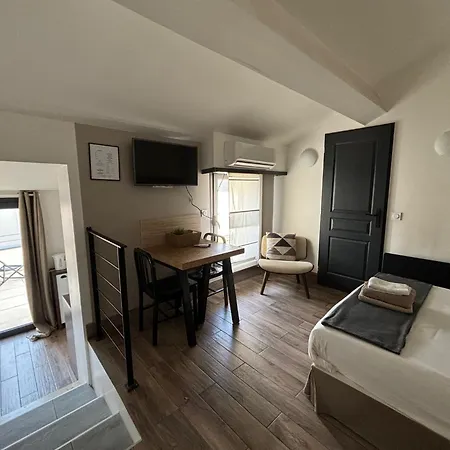 Casa Aparthotel Aix-en-Provence