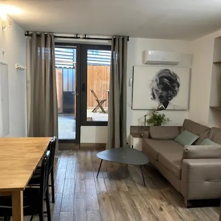 Aparthotel Casa 2*