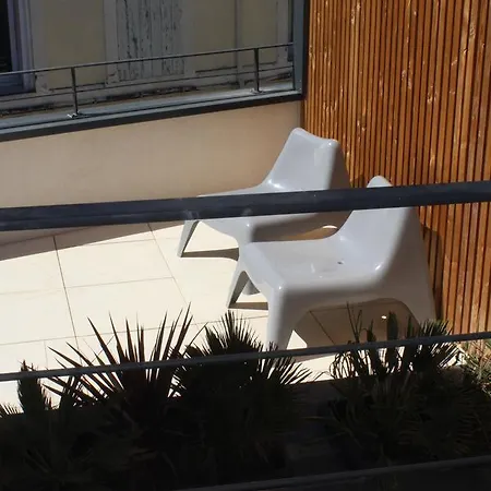 Casa Aparthotel 2*